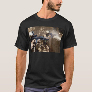 U.S. Marinesoldaten in Helmand Provinz von T-Shirt