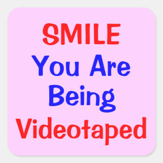 U wird beobachtet! quadratischer aufkleber