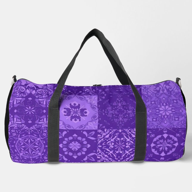 Ube Halaya Purple LARGE Duffle Bag (Vorderseite)