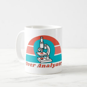 Über-Analytiker - Mikroskopischer Labortechniker Kaffeetasse