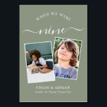 Über die Jahre paare Foto Hochzeit Moderne Tabl Tischnummer<br><div class="desc">Erinnern Sie sich an Ihre Hochzeitsempfang-Tischnummern - Diese eleganten, einfachen Tischnummern bieten Ihnen die Möglichkeit, ein Foto der Braut und des Bräutigams im gleichen Alter wie die Tischnummer, die Braut- und Bräutigamen und das Hochzeitsdatum einzufügen. Die Hintergrundfarbe ist grün mit weißem Text, aber diese können in jede Farbe geändert werden,...</div>