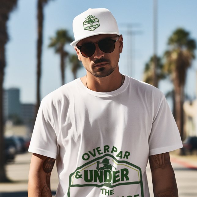 Über Par und unter dem Einfluss von Golf Hat Truckerkappe (Swinging with questionable accuracy but undeniable vibes. 🏌️‍♂️🍹)