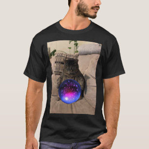 Über seinen Orb nachdenken - Kitten Wizard T-Shirt