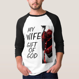 ÜBER WIIFE T-Shirt