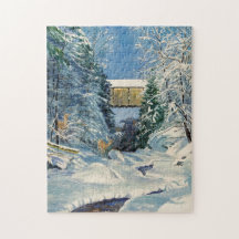 Überdeckte Brücke mit Schnee und Hirsch an Stream