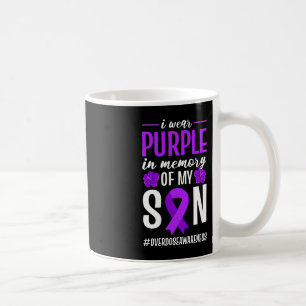 Überdosierungsbewusstsein, das ich im Gedächtnis m Kaffeetasse
