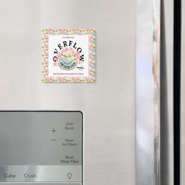 ÜBERFLOW Floral Magnet von Adiela Akoo (In Situ (Kühlschrank))