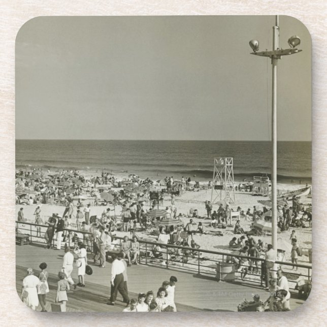 Überfüllter Strand Getränkeuntersetzer (Vorderseite)