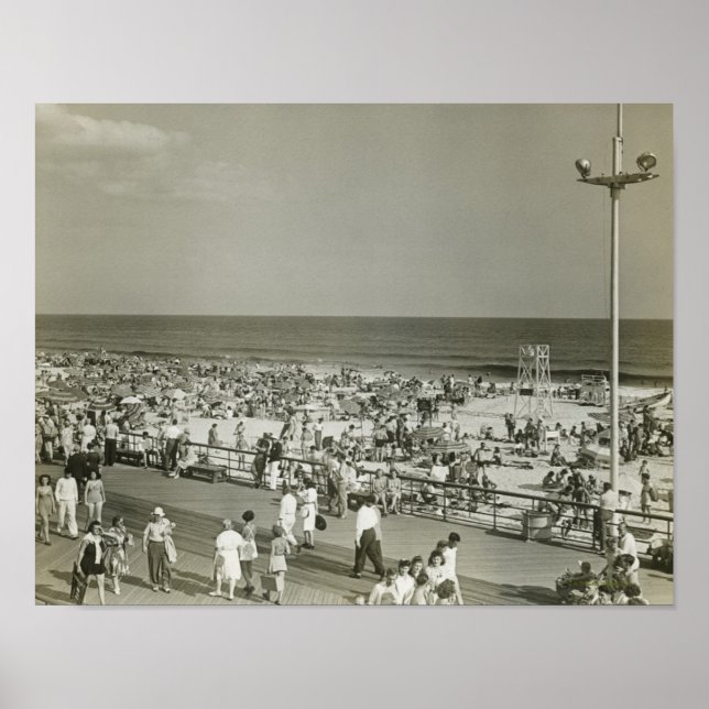 Überfüllter Strand Poster (Vorne)