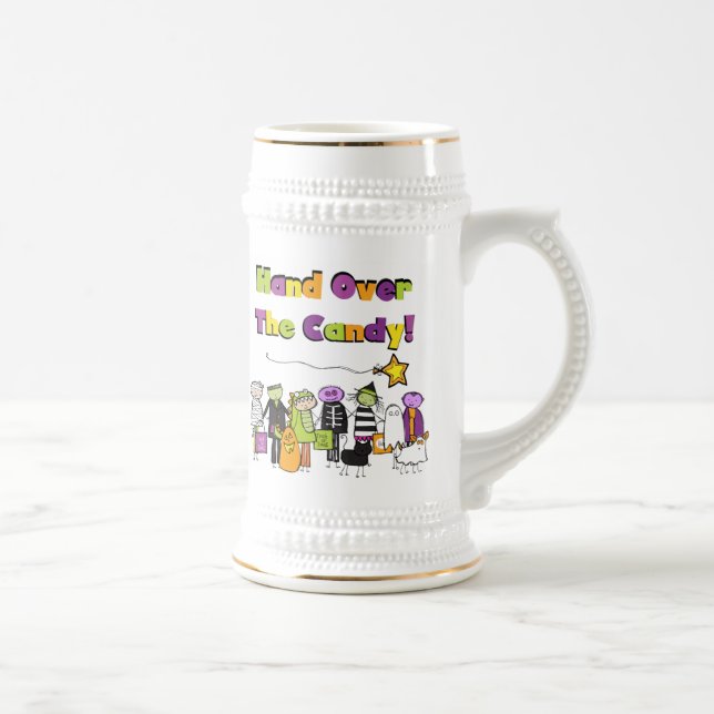 Übergeben Sie die kandy Halloween-Hemden und Gesch Bierglas (Rechts)