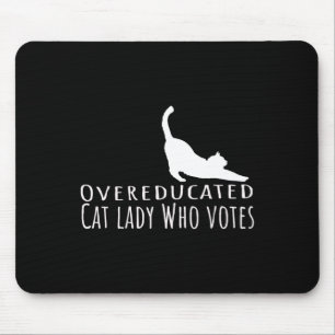 Übergebildete Katze Lady, die für Kamala Harris st Mousepad