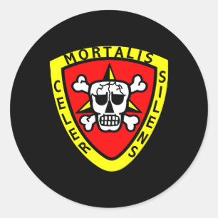 Überholtes Schwarzes Runder Aufkleber