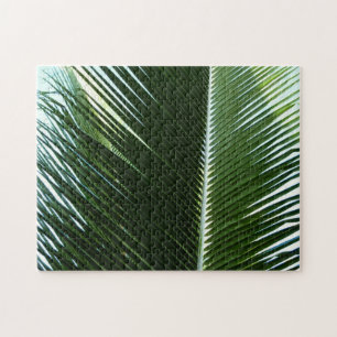 Überlappen von Palm Fronds Tropical Green Abstrakt Puzzle