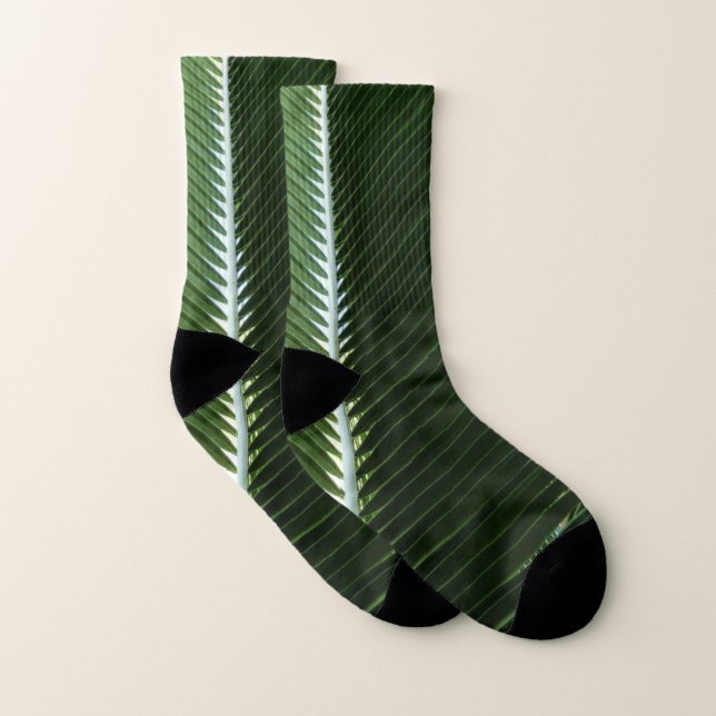 Überlappen von Palm Fronds Tropical Green Abstrakt Socken (Paar)