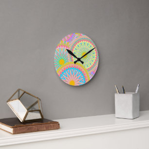 Überlappende Mandala Pink Blau Gelb Mint Lila Runde Wanduhr