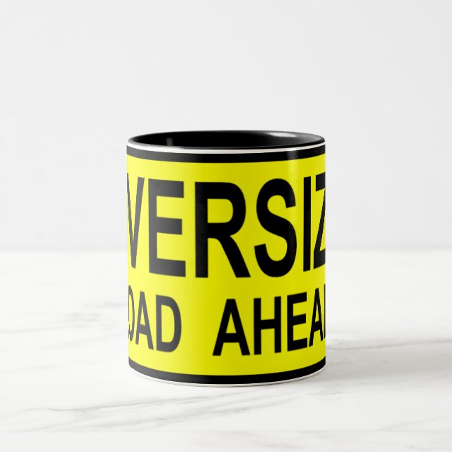 Überlast Zweifarbige Tasse (Mittel)