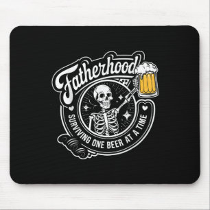 Überleben von Vaterschaft ein Bier nach dem andere Mousepad