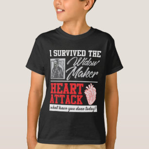 Überlebende Operation des Herzens Widow Maker Herz T-Shirt