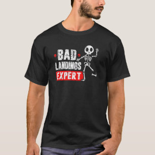 Überlebender mit gebrochenem Bein Fußoperation Kn T-Shirt