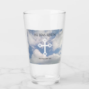 Überqueren Sie den bewölkten Himmel mit dem Vers d Glas