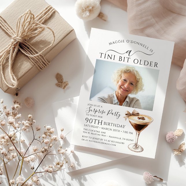 ÜBERRASCHENDES PARTY A Tini Bit Älterer Martini 90 Einladung (Von Creator hochgeladen)