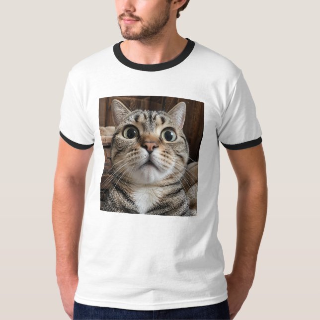 Überraschter Katzengesicht, Katzenfoto T-Shirt (Vorderseite)