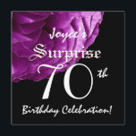 ÜBERRASCHUNG 70. Geburtstagspartei Lila Rose W067 Einladung<br><div class="desc">Dieses lila Design der Rose ist eine hübsche und elegante Art, die Leute zu einem SURPRISE 70. Geburtstagsfest einzuladen. Der gesamte Text ist vollkommen anpassbar. Sie können mit verschiedenen Papiertypen experimentieren, indem Sie auf den Reiter "Einladungs-Optionen" oben rechts klicken. Ich empfehle das Filzpapier für zusätzliche Eleganz oder das eisgeruchte Metallpapier,...</div>