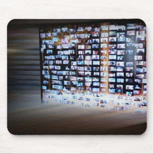 Überschreiten von Online-Grenzen Mousepad