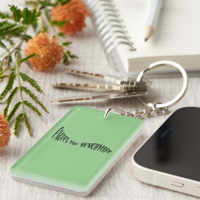 Überschreitet die Benchmark Schlüsselanhänger (Vorderseite rechts)