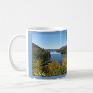 Übersehen Sie im Herbst Tasse