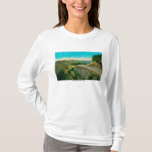 ÜbersehenCastaic CreekRidge Weg, CA T-Shirt