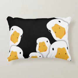 Überwachung durch Eerie: Geese-Überwachung aus dem Dekokissen