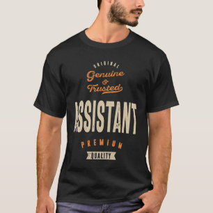 Überweisung zum Arbeitsplatz eines Assistenten T-Shirt