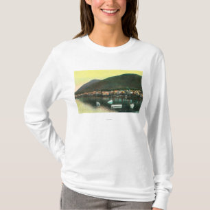 Ufergegend-Ansicht des Inders TownSitka, AK T-Shirt