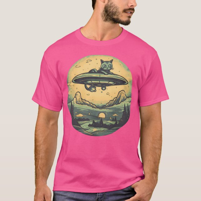 Ufo Cat at Wilderness T-Shirt (Vorderseite)
