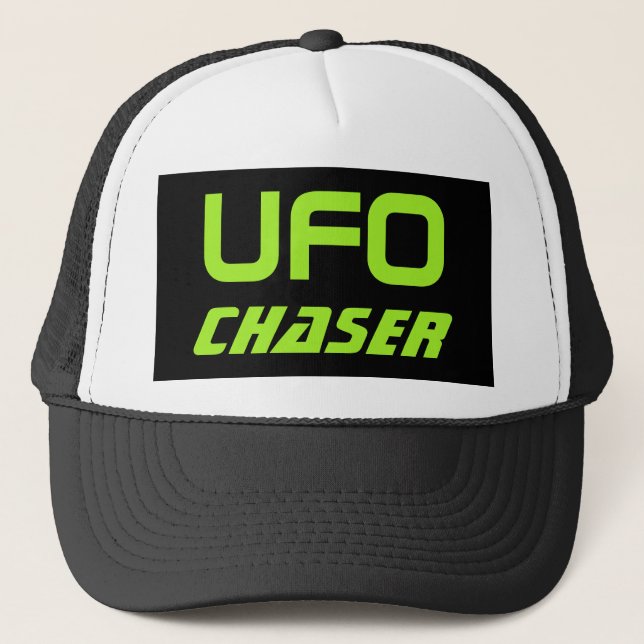 UFO Chaser Hat Truckerkappe (Vorderseite)