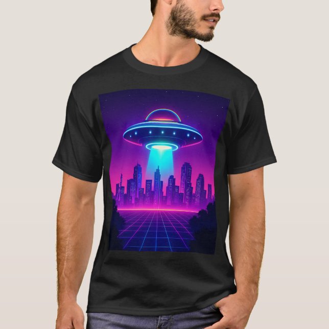 UFO Cityscape Poster - Neon Synthwave Alien T-Shirt (Vorderseite)