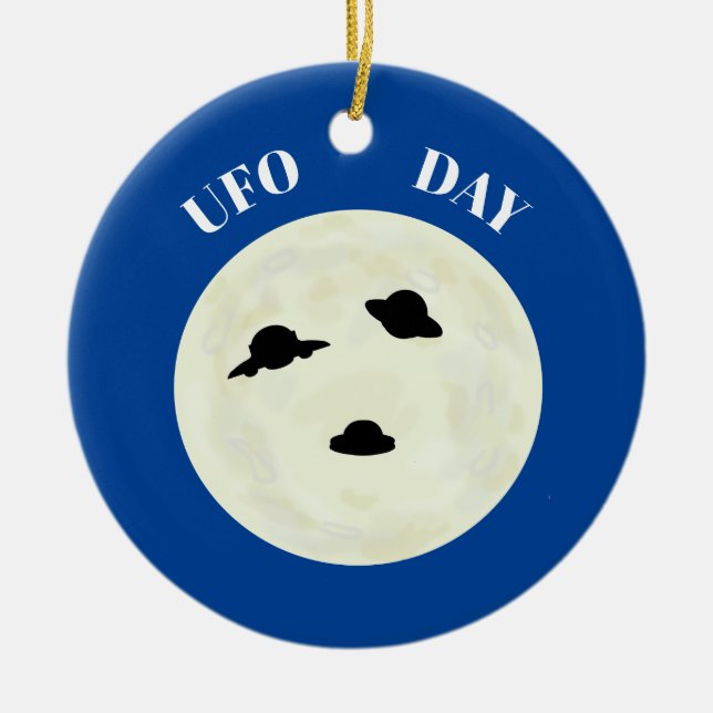 UFO Day Look Up Ornament (Vorne)