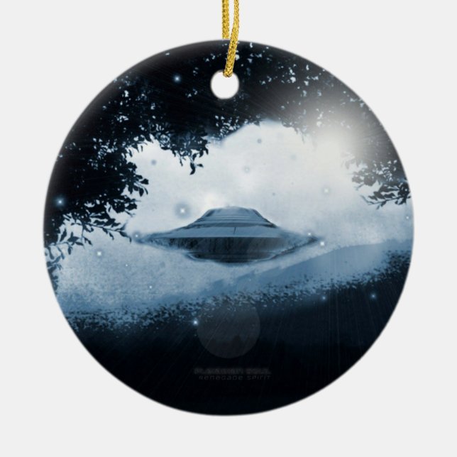 UFO Fidelity Ornament (Vorne)