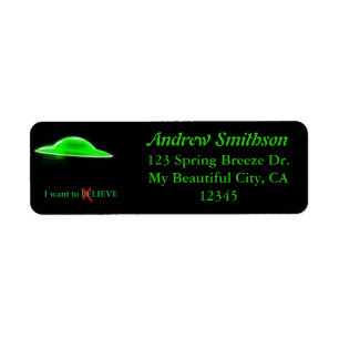 UFO Flying Saucer Green Black Text lustig Humorvol