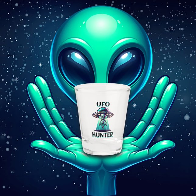 UFO Hunter | Kunst mit UFO und Alien Schnapsglas (Von Creator hochgeladen)
