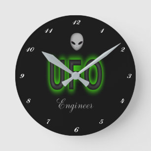 UFO-Ingenieur-Uhr Runde Wanduhr