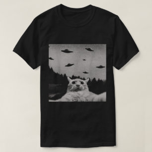 UFO-Katzen-Begegnungs-Meme-Design T-Shirt