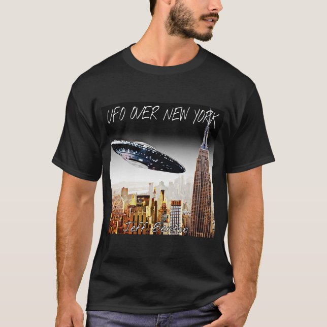 UFO OVER NEW YORK FAN T-SHIRT (Vorderseite)