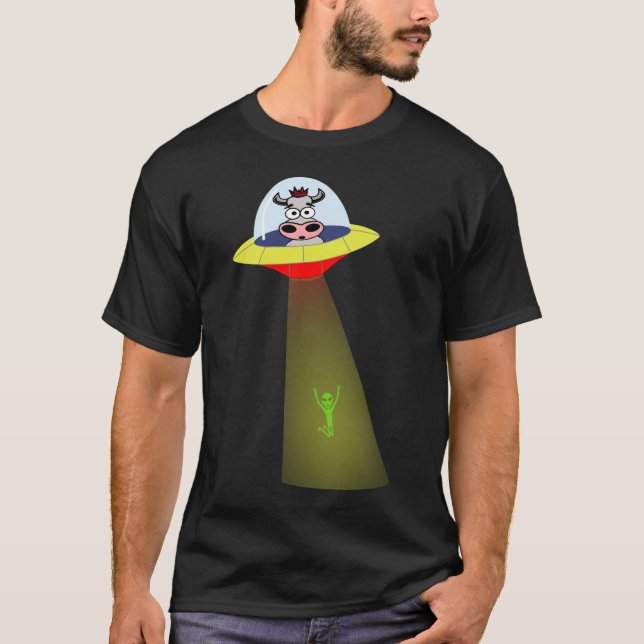 UFO schüchtern gegen alien-Shirt ein T-Shirt (Vorderseite)