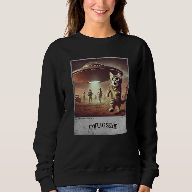 UFO Selfie: Scared Kitty (Frauenjunge) #02 Sweatshirt (Vorderseite)