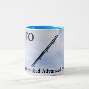 UFO ZWEIFARBIGE TASSE