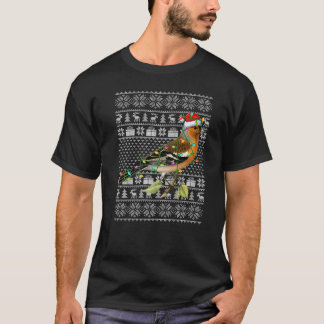 Ugly Sweater Style Xmas Lights Santa Wren Bird Chr T-Shirt