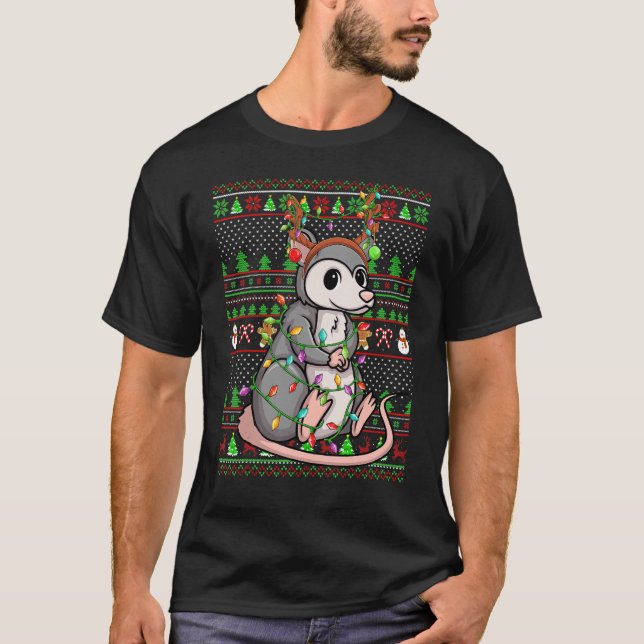 Ugly Xmas Sweater Style Lighting Opossum Christmas T-Shirt (Vorderseite)