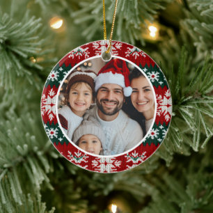 Ugus Weihnachts Sweater rot und grün Keramik Ornament